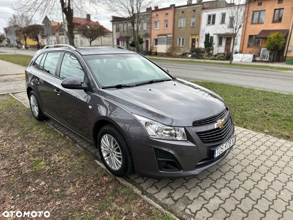Chevrolet Cruze 1.6 LT - 2