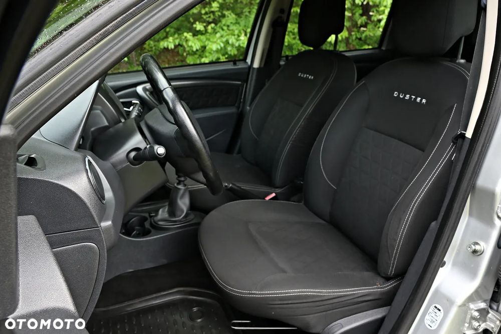 Dacia Duster TCe 125 4x2 Celebration - 30