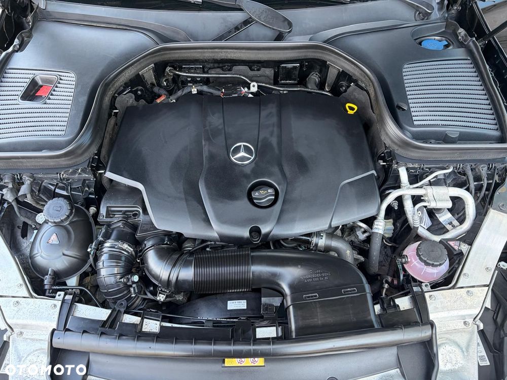 Mercedes-Benz GLC 220 d 4Matic 9G-TRONIC - 33