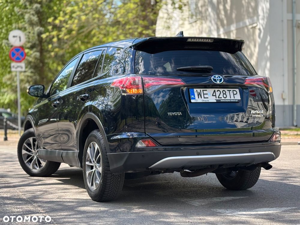 Toyota RAV4 Hybrid Premium 4x4 - 3