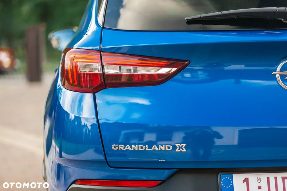 Opel Grandland X 1.2 Start/Stop Business Elegance - 9