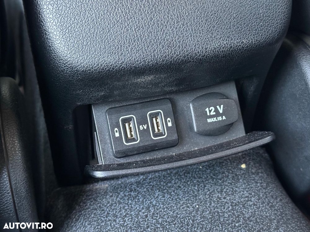 Mercedes-Benz E 200 d 9G-TRONIC - 26