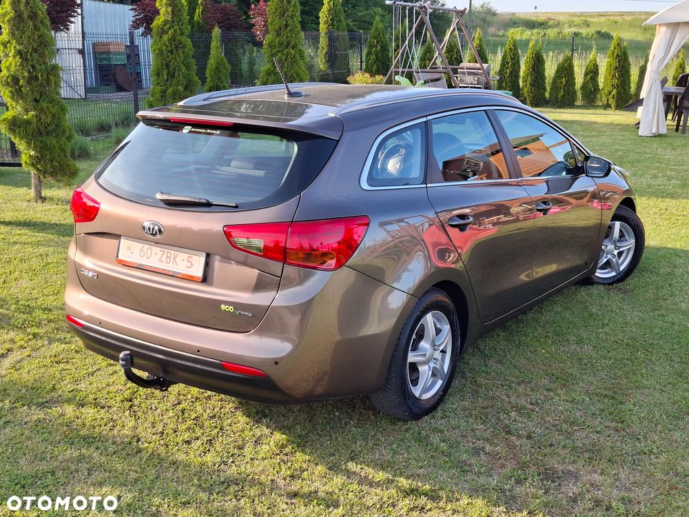 Kia Ceed 1.6 GDI XL - 4