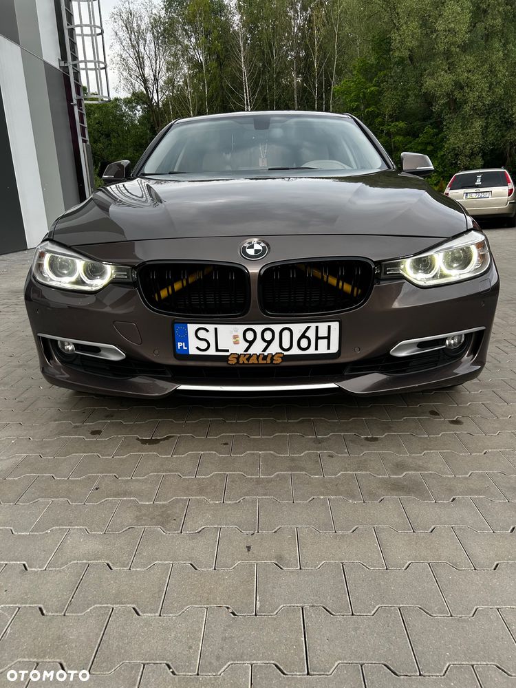 BMW Seria 3 328i Modern Line - 21