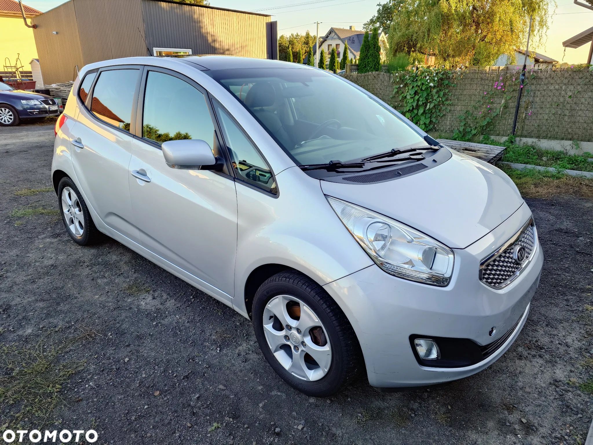 Kia Venga 1.6 CVVT Automatik Dream Team Edition - 1