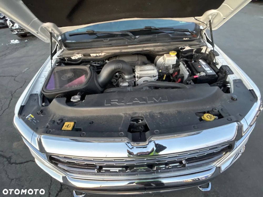 RAM 1500 Crew Cab Shortbed Limited - 15