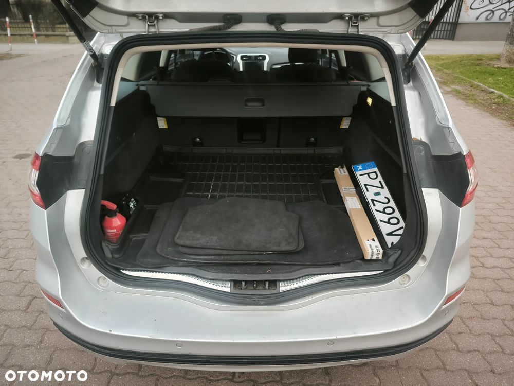 Ford Mondeo SW 2.0 TDCi Trend PowerShift - 26