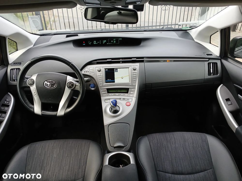Toyota Prius - 24