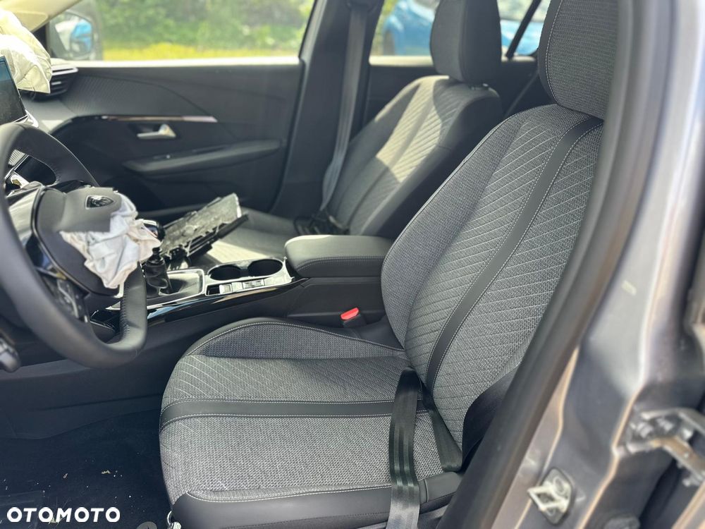 Peugeot 208 1.2 PureTech Allure S&S - 16