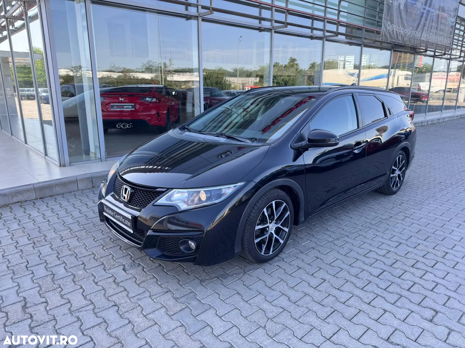 Honda Civic Tourer 1.8 i-VTEC AT Lifestyle - 2
