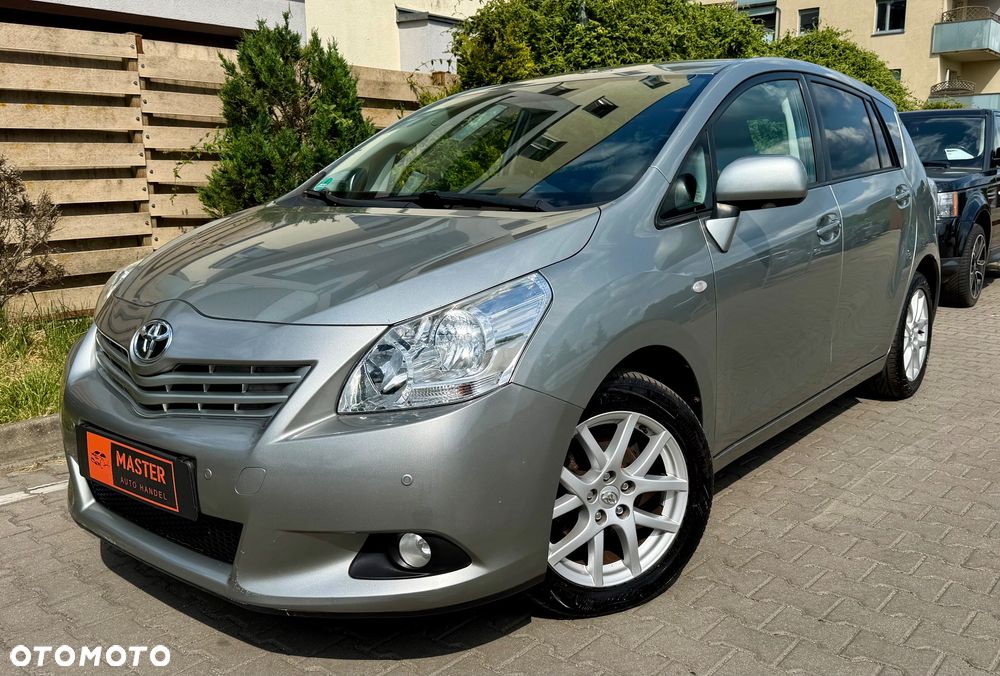 Toyota Verso 1.8 Edition - 18