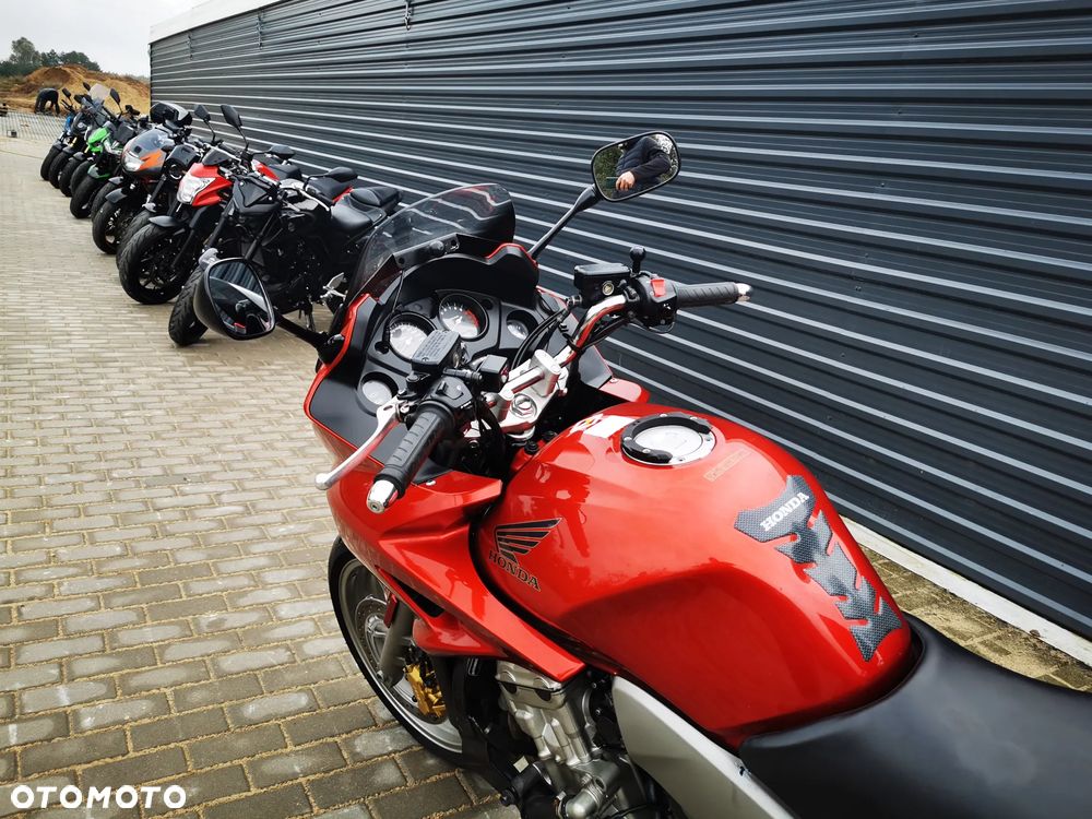 Honda CBF - 9