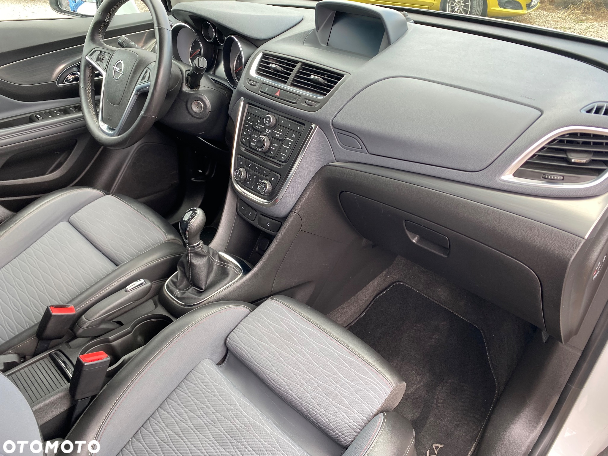 Opel Mokka 1.4 T Cosmo S&S 4x4 - 24