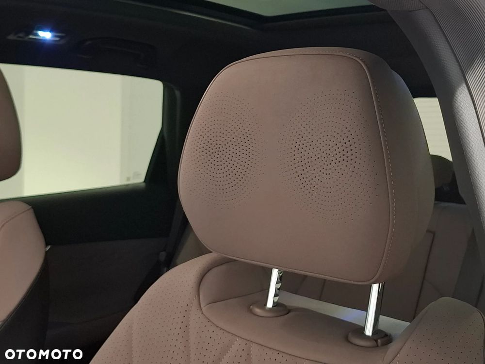 Chery Tiggo 8 1.5 T-GDI Super Hybrid Prestige DCT - 27