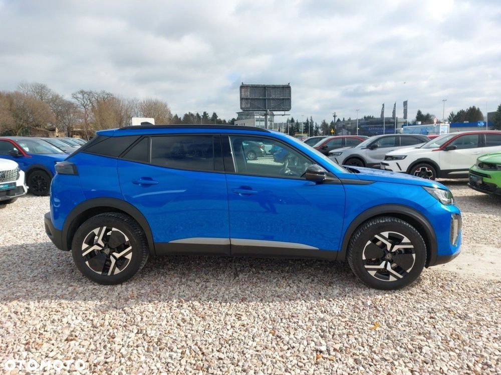 Peugeot 2008 1.2 PureTech Allure S&S EAT8 - 4