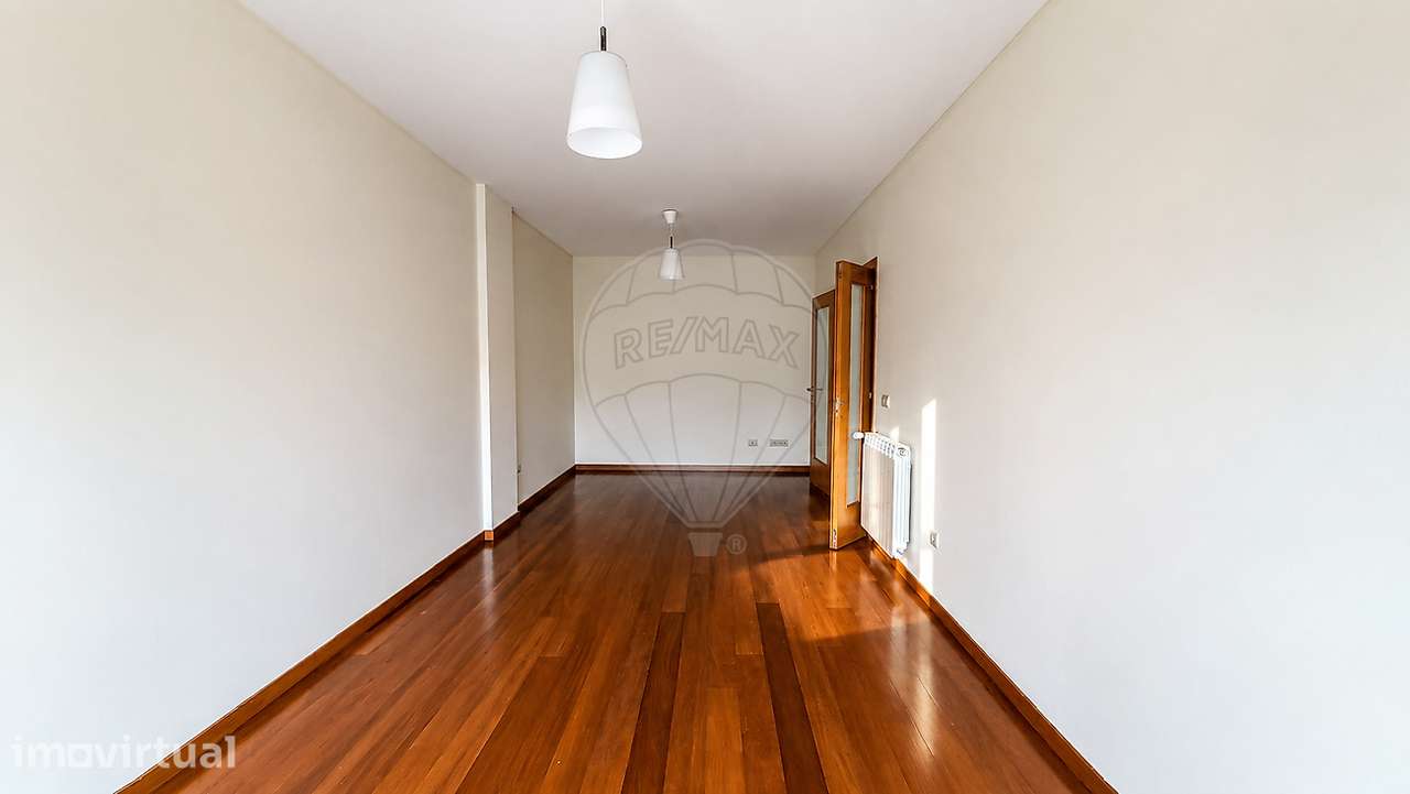 Apartamento T2 para arrendamento - Grande imagem: 3/28