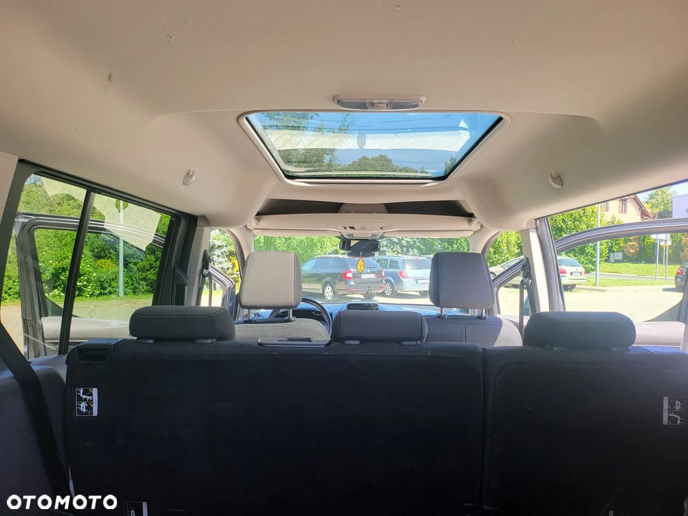 Ford Tourneo Connect Grand - 35