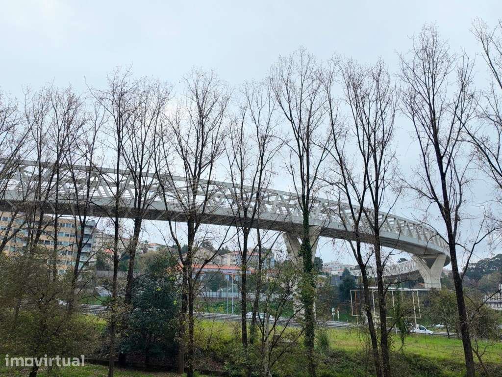 Para Investimento ou Habitação - T1 Novo no Centro de Mafamude. - Grande imagem: 4/11