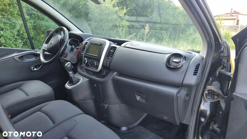 Renault Trafic - 25