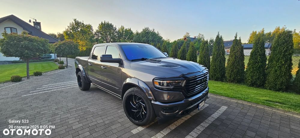 RAM 1500 Crew Cab Limited - 2