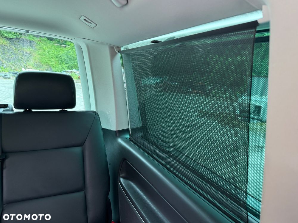 Volkswagen Multivan - 19