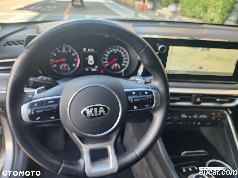 Kia K5 - 14