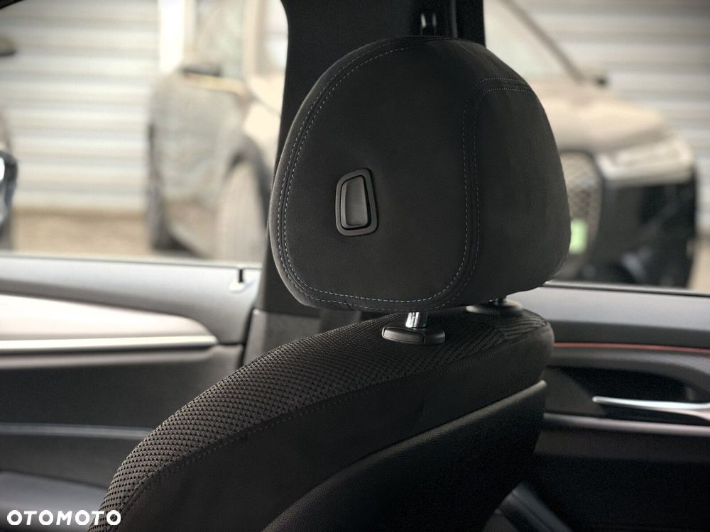 BMW Seria 5 - 35