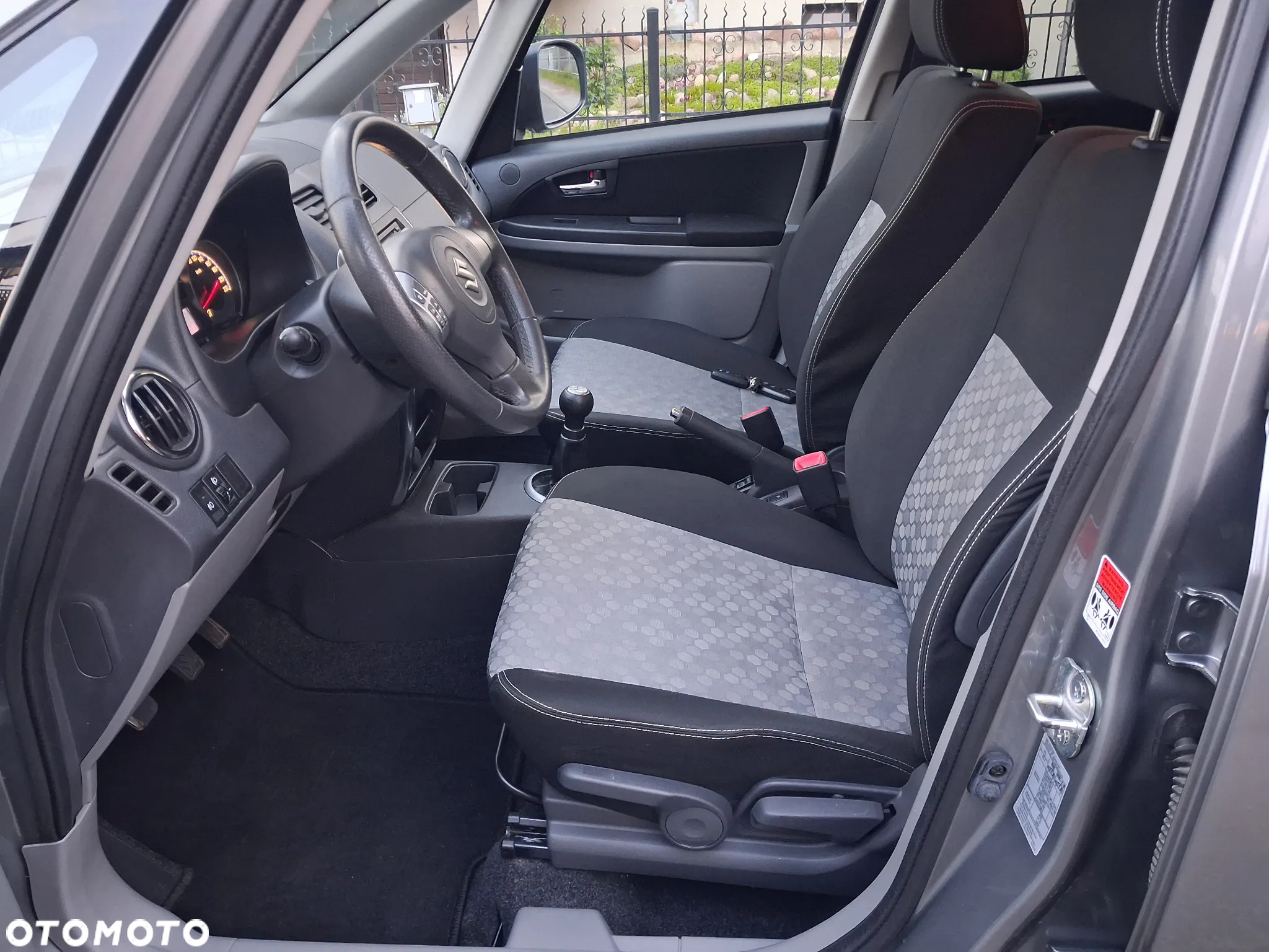 Suzuki SX4 1.6 VVT 4x4 Style - 15