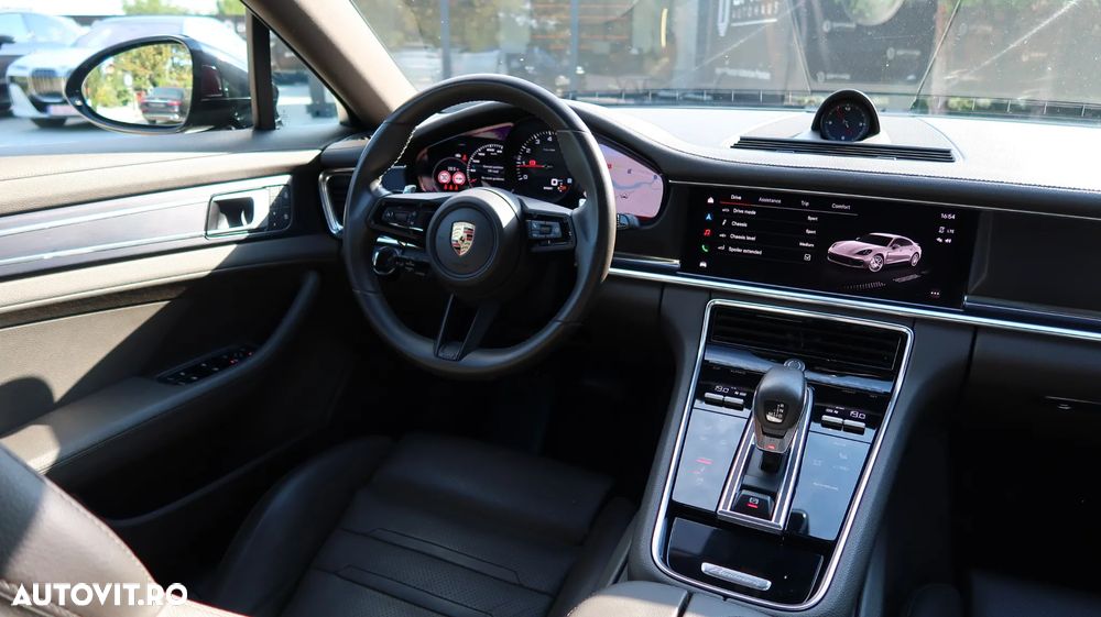 Porsche Panamera 4 Platinum Edition - 20