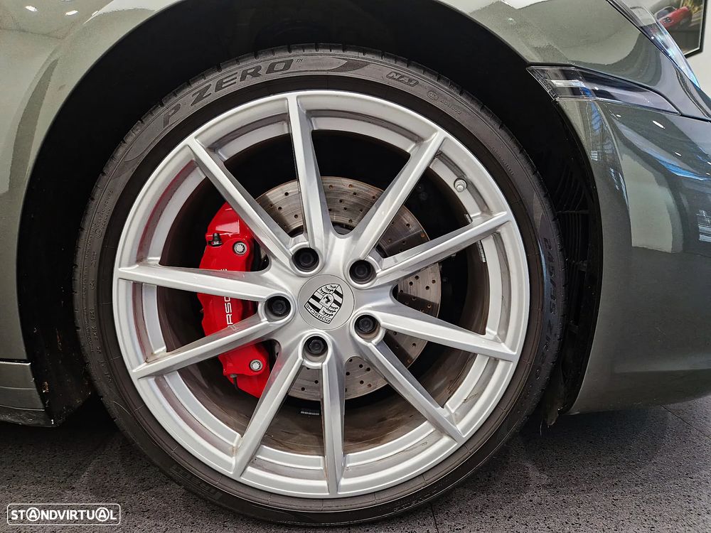 Porsche 911 (992) Carrera S Cabriolet PDK - 10