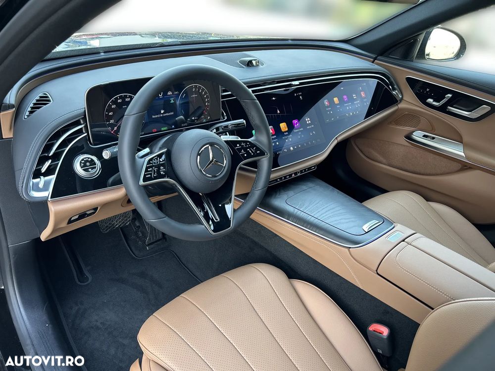 Mercedes-Benz E 300 4MATIC PHEV - 10