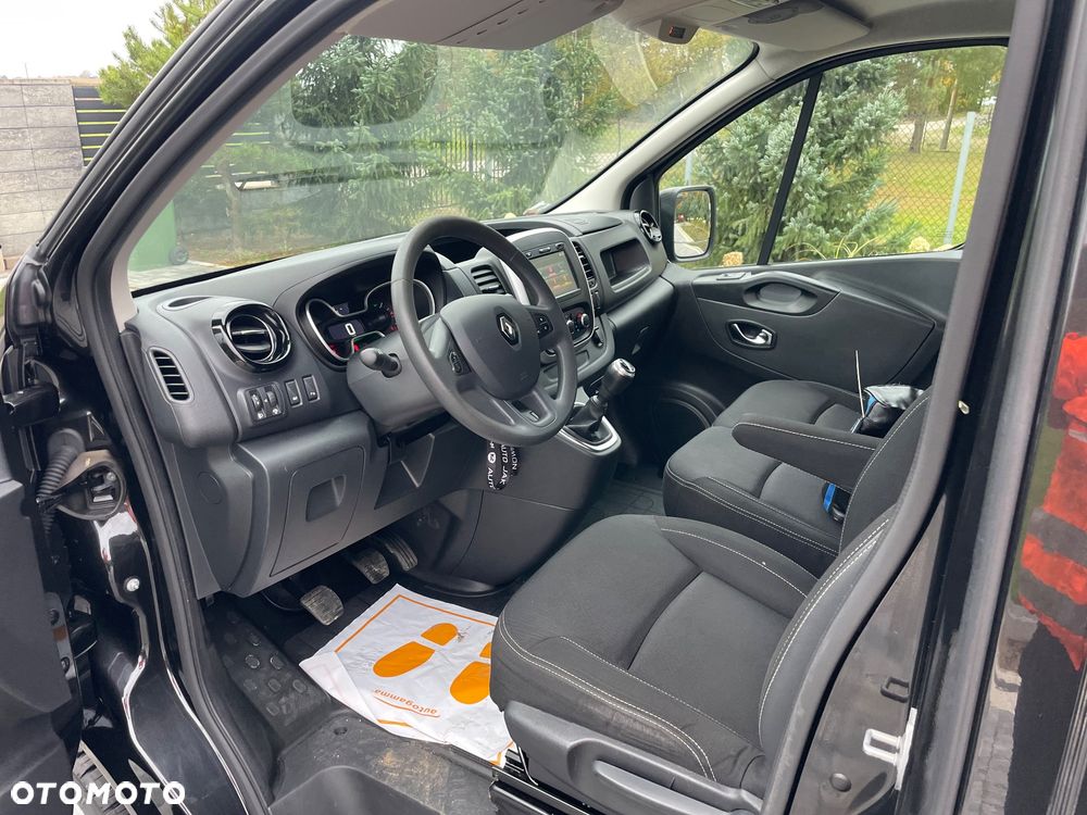 Renault Trafic - 17