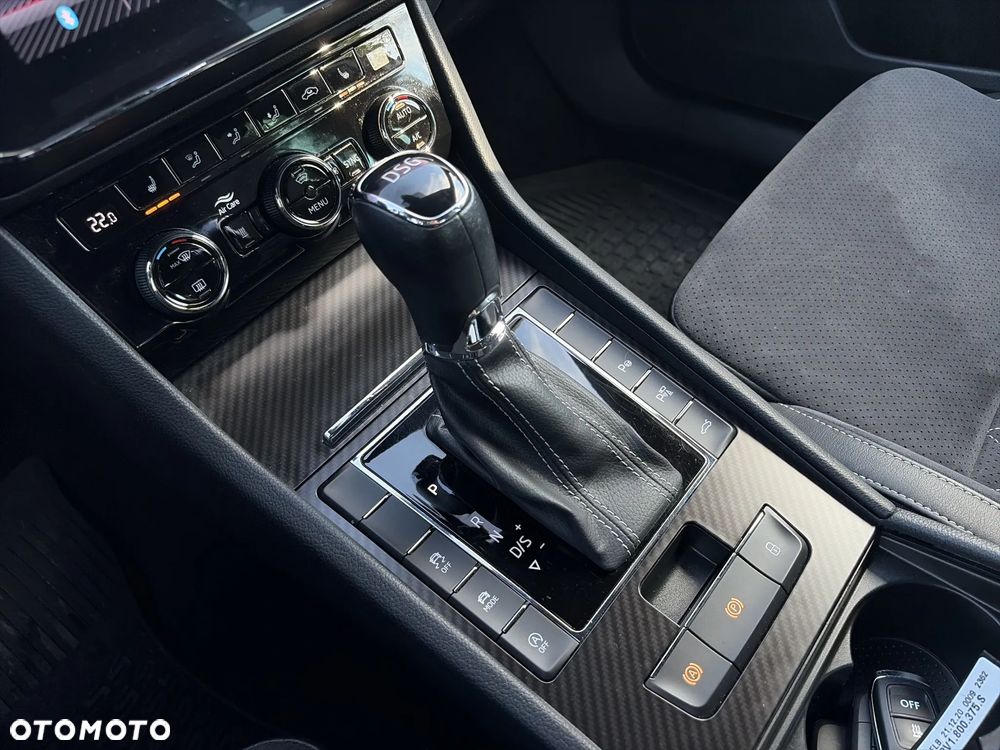 Skoda Superb 2.0 TSI Sportline DSG - 21