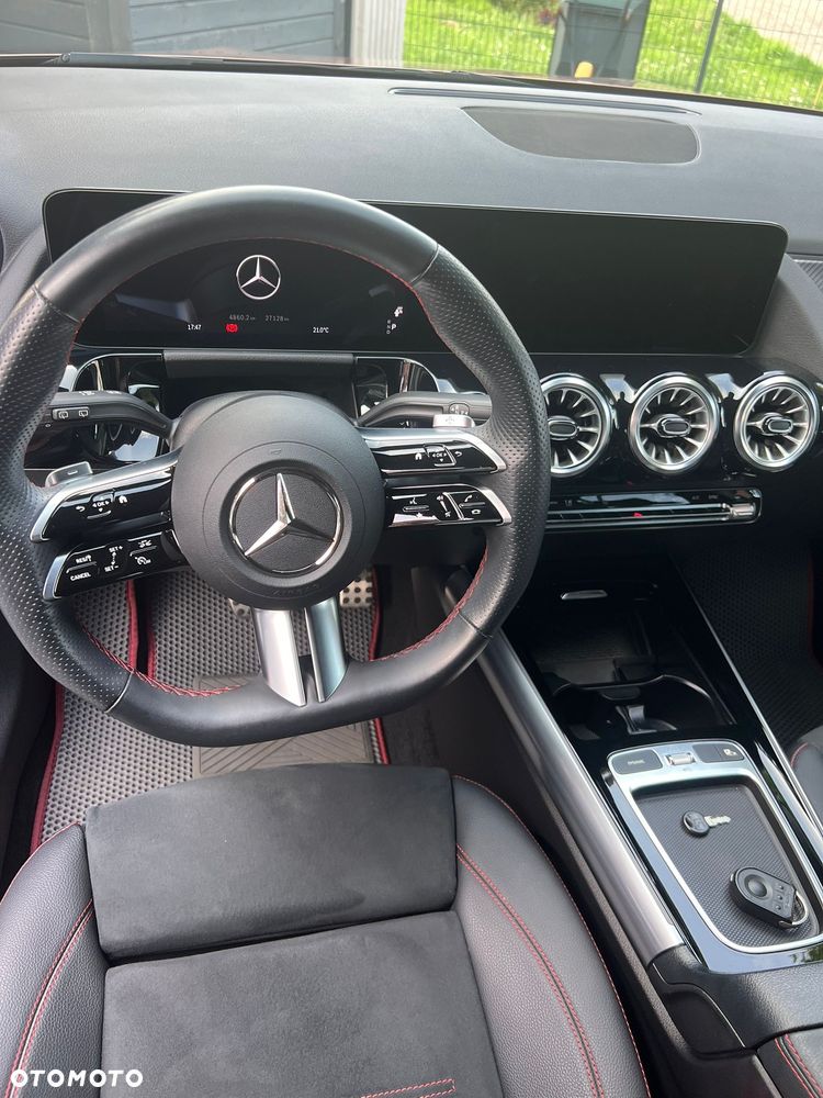 Mercedes-Benz GLA 200 AMG Line - 5