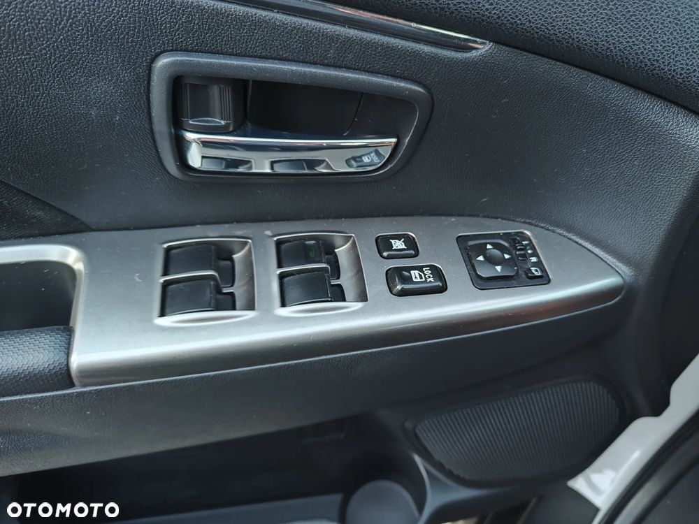 Mitsubishi ASX 2.0 Instyle 4WD CVT - 18