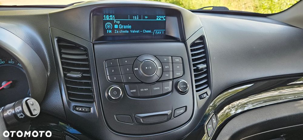 Chevrolet Orlando - 19