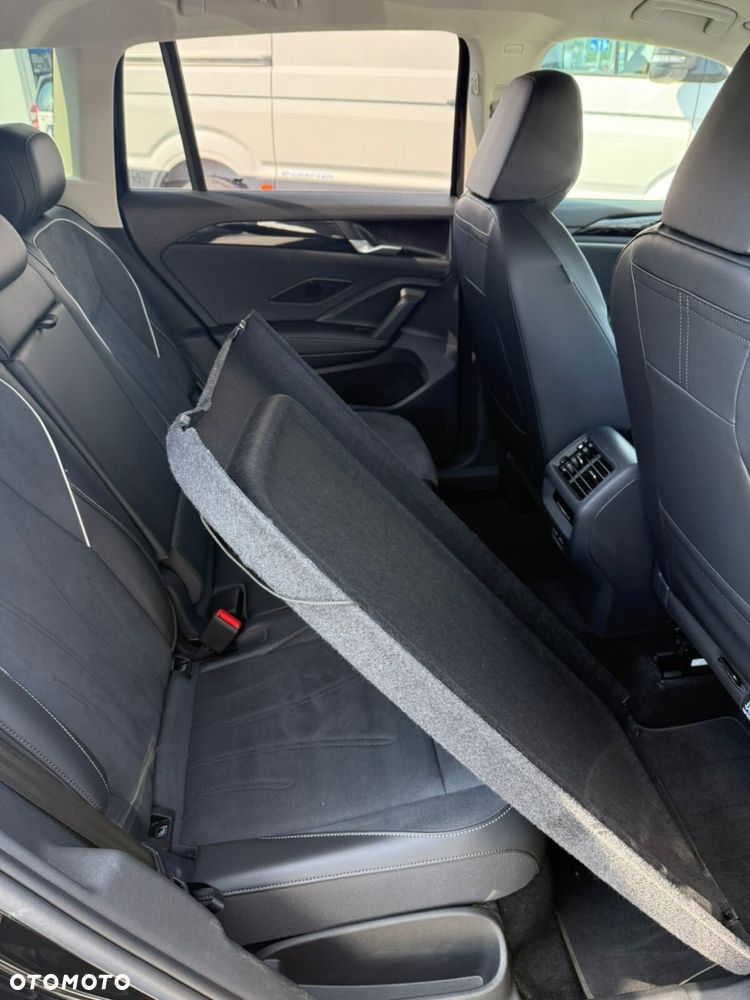 Volkswagen Tiguan - 26