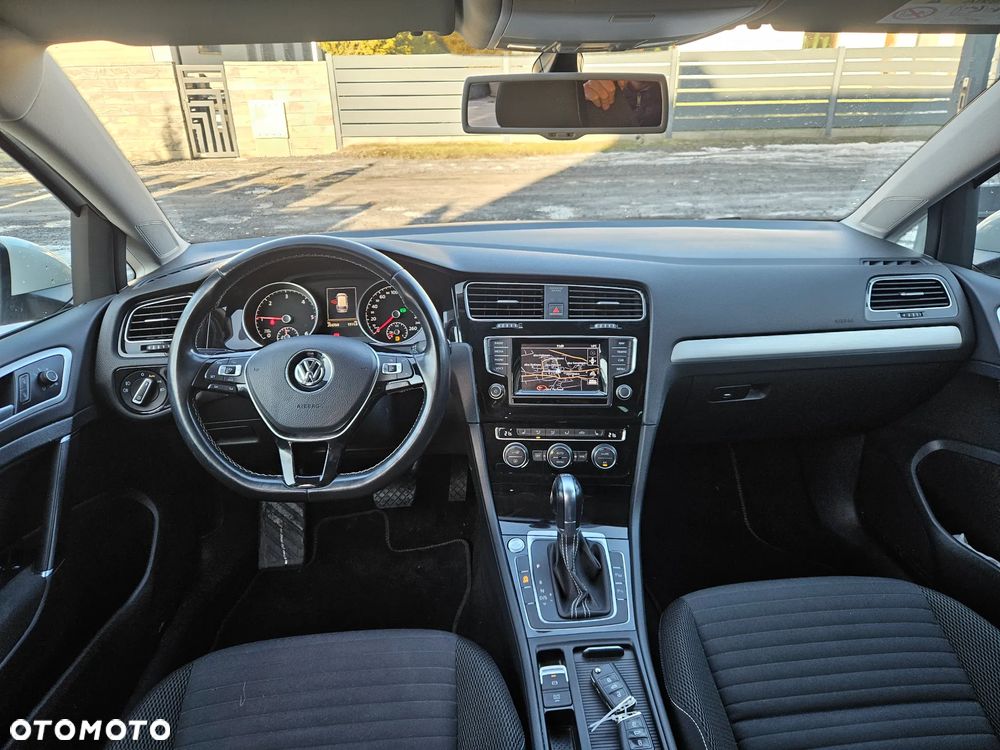 Volkswagen Golf 1.6 BlueTDI DSG Cup - 9