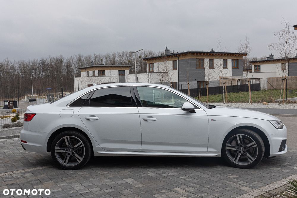 Audi A4 Limousine - 5