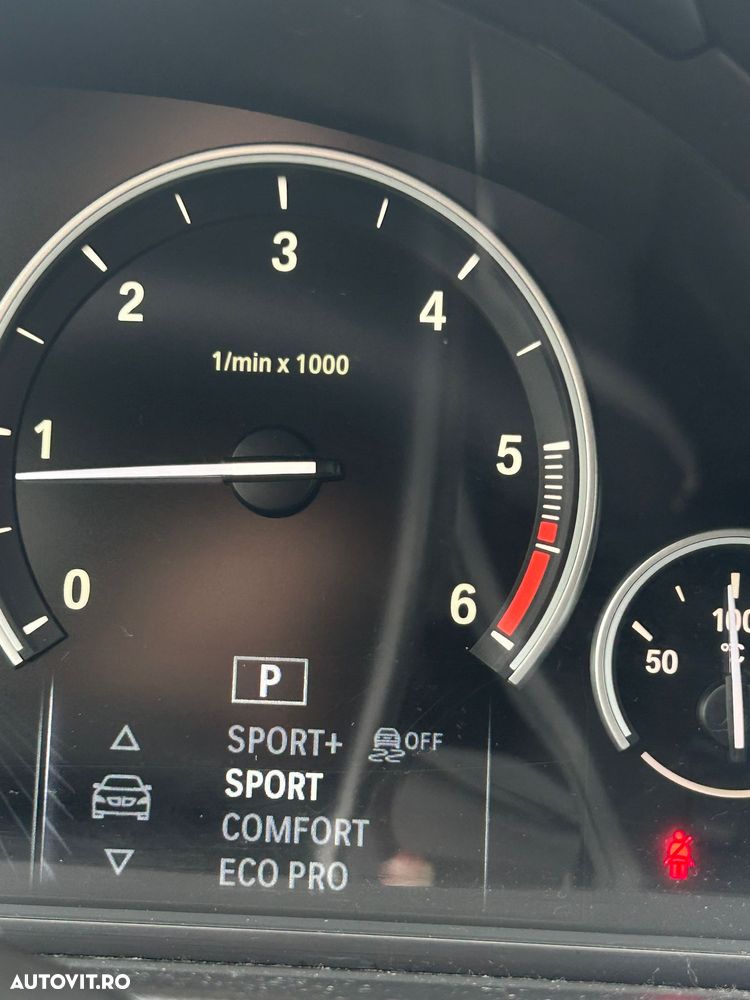 BMW Seria 5 525d xDrive Sport-Aut. - 6