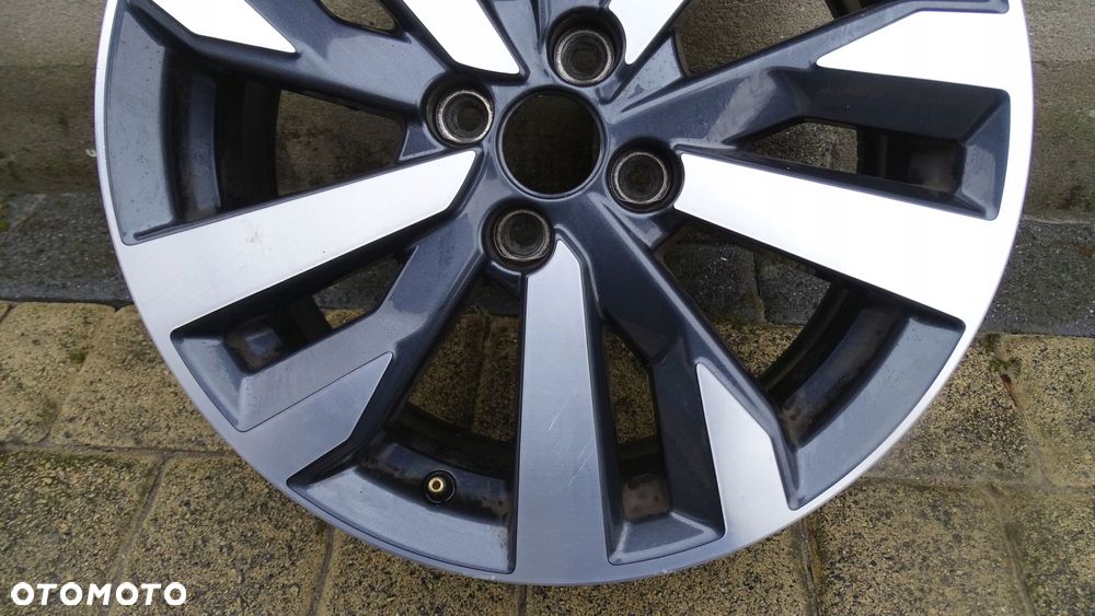 nissan micra k14, note 17x6.5j et50 4x100 - felga - 3