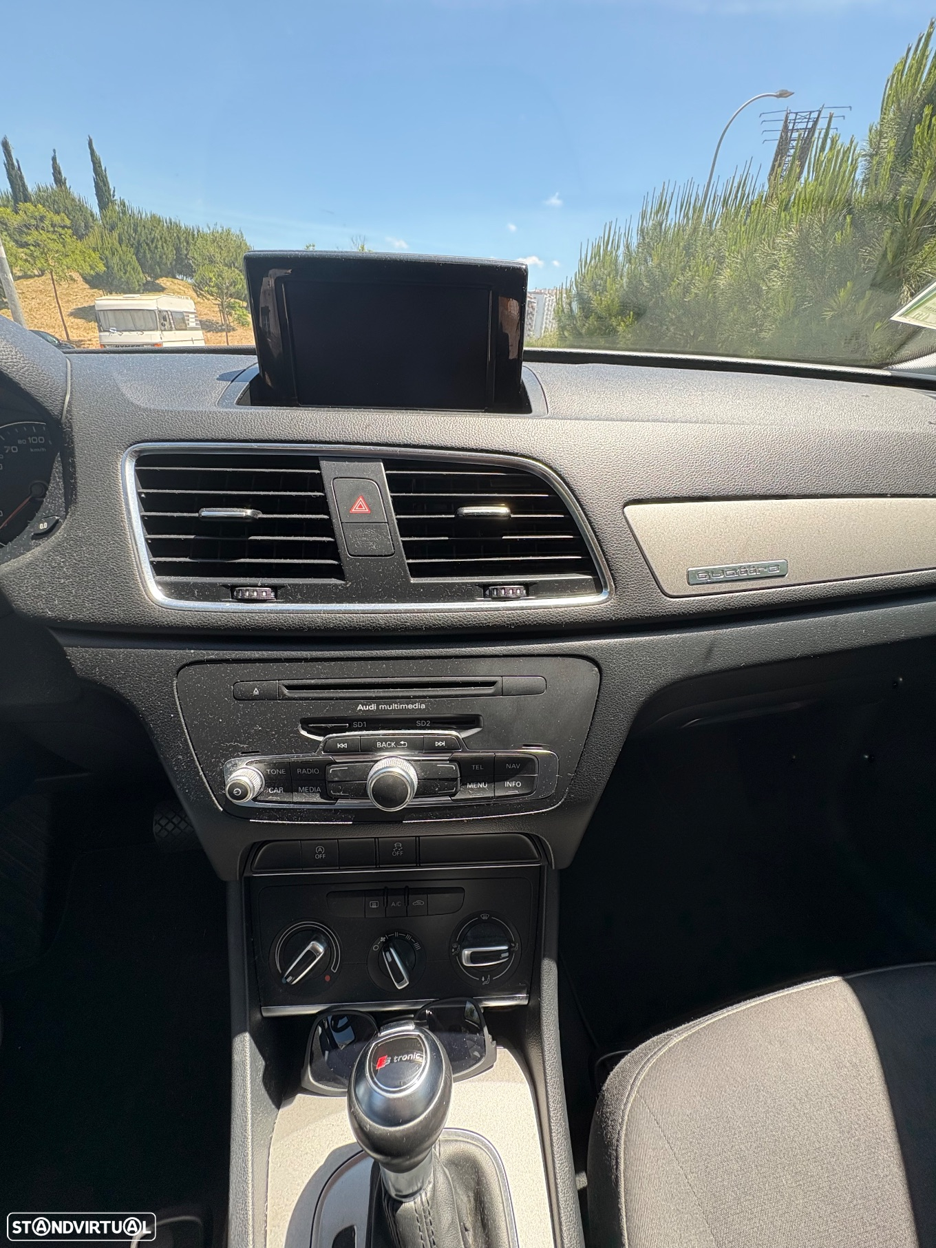 Audi Q3 2.0 TDI quattro Business Line S-tronic - 16