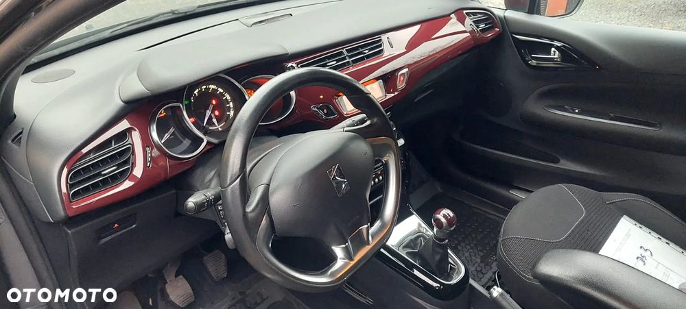 Citroën DS3 VTi 120 So Paris - 9