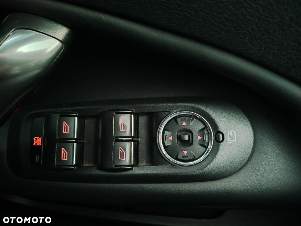 Ford Mondeo 2.0 TDCi Titanium X - 6