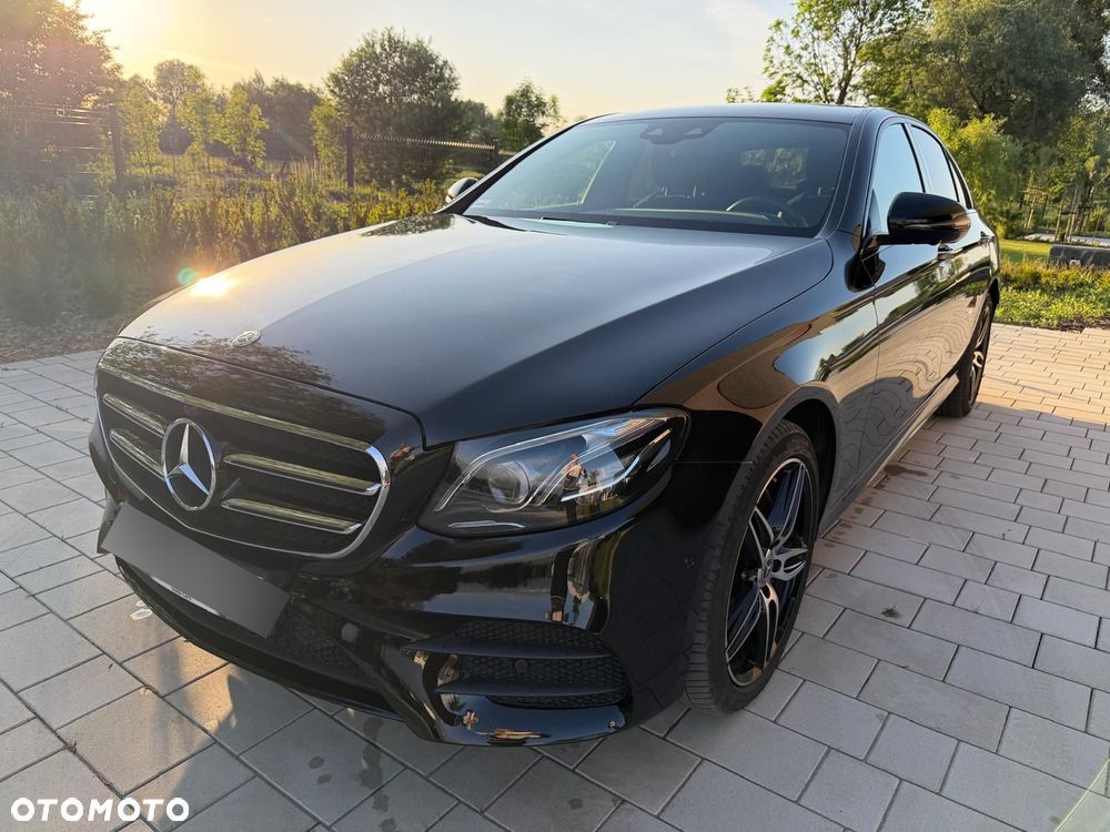 Mercedes-Benz Klasa E 220 d 4-Matic 9G-TRONIC - 1