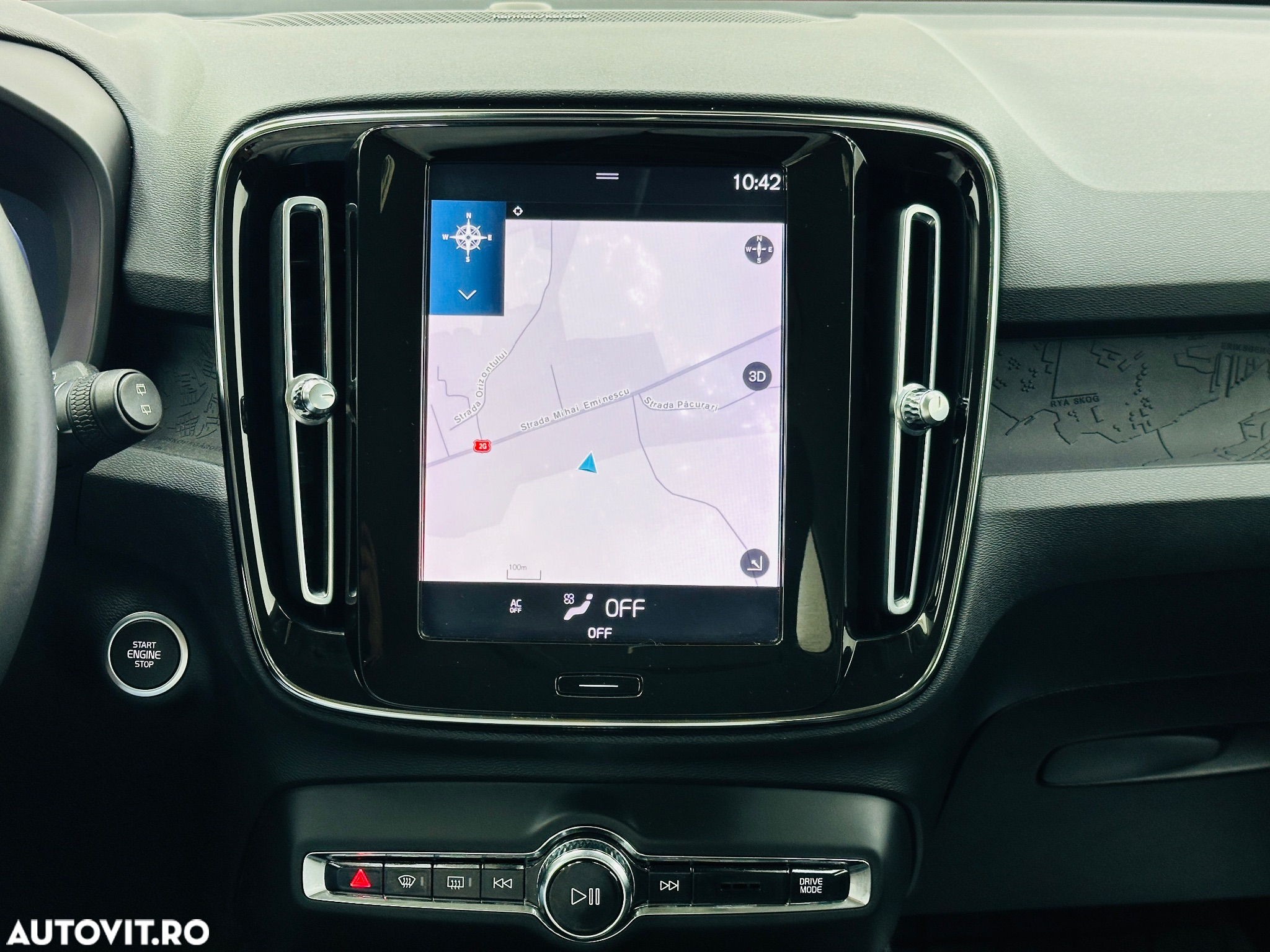 Volvo XC 40 - 29