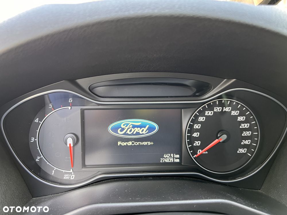 Ford Mondeo - 22