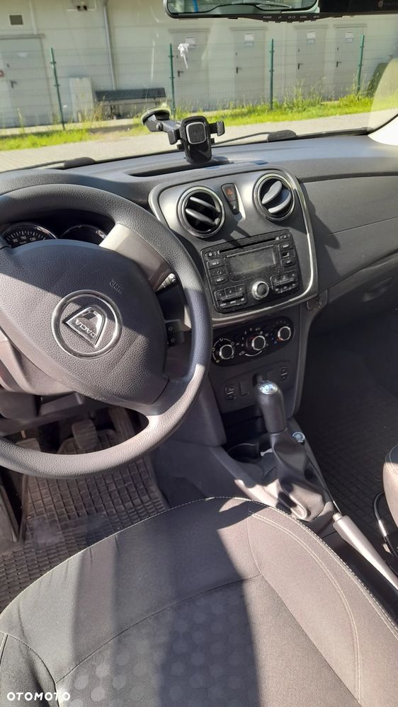 Dacia Logan 1.2 16V Ambiance - 8