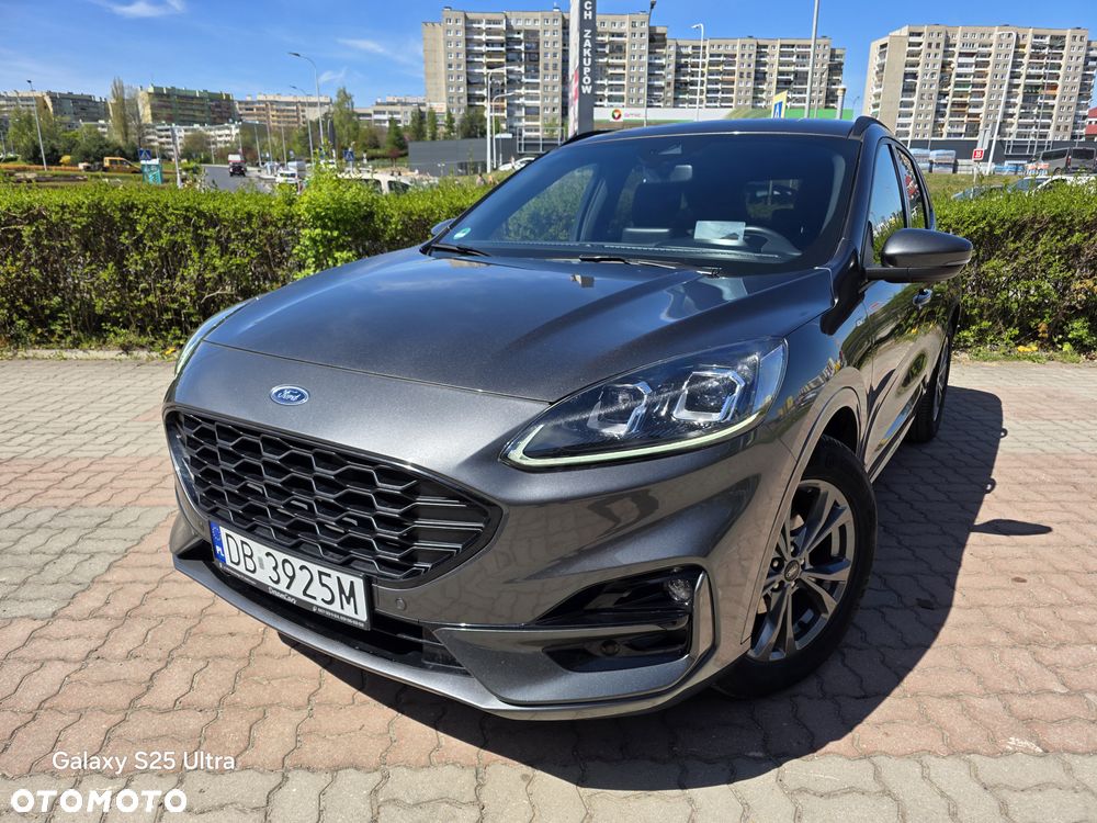 Ford Kuga 1.5 EcoBoost ST-LINE