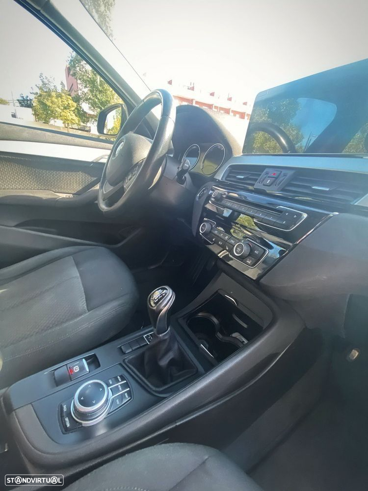 BMW X1 18 i sDrive - 18